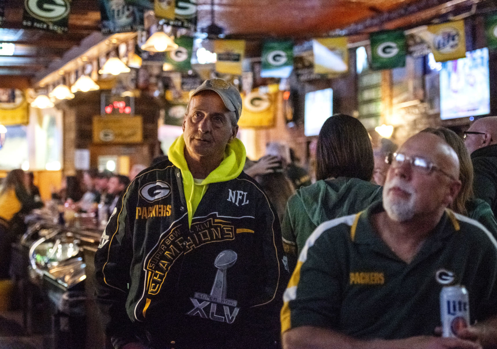 JVG_200120_PACKER05